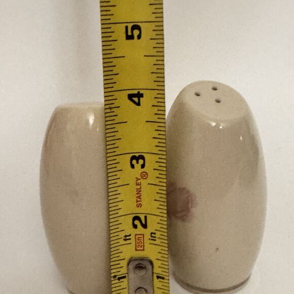 Vintage Aristocraft Champagne Rose Salt & Pepper Shakers – Pink Rose Floral - Picture 3 of 6